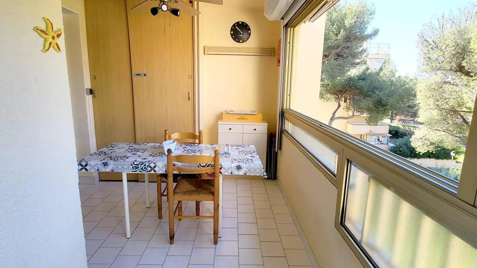 Appartement T3 - Parking - Piscine, Tennis, Proche Plages Et Commerces - Six-Fours-Les-Plages - Fr-1-316-50 0*,  France